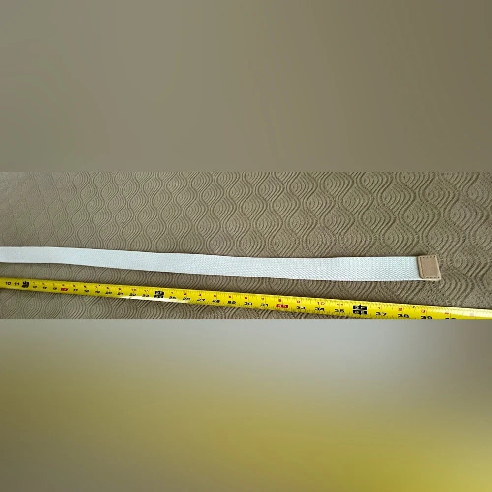 Express men’s woven belt in white and tan size 30/32
